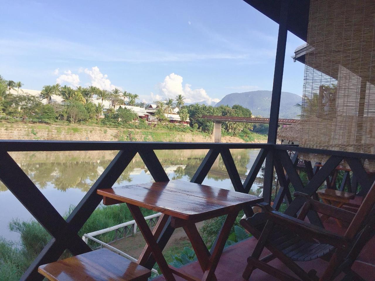 Mao Phasok Riverside Guesthouse Luang Prabang Exterior photo