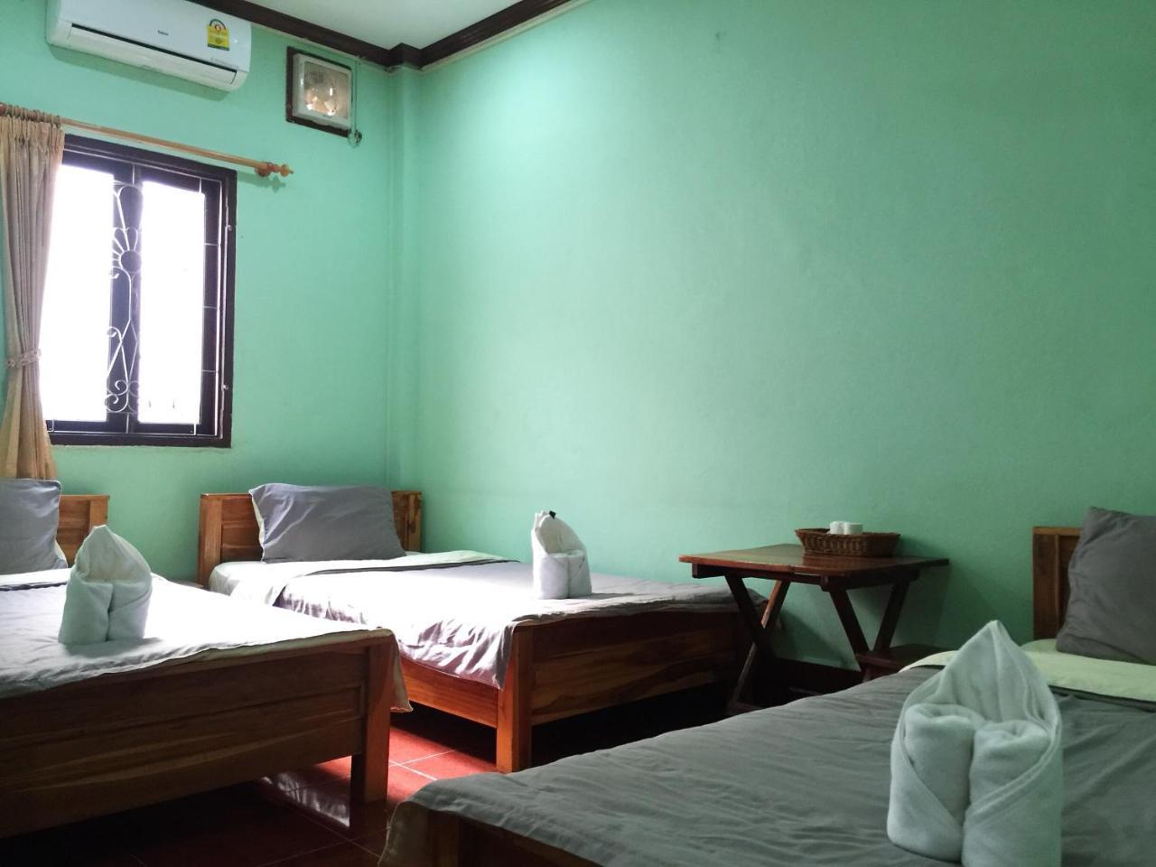 Mao Phasok Riverside Guesthouse Luang Prabang Exterior photo