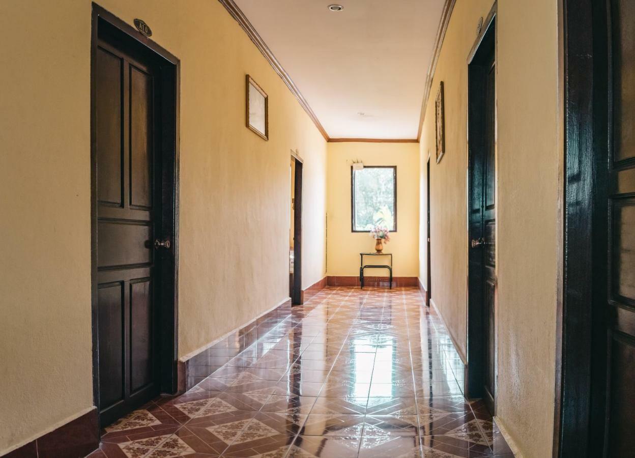 Mao Phasok Riverside Guesthouse Luang Prabang Exterior photo