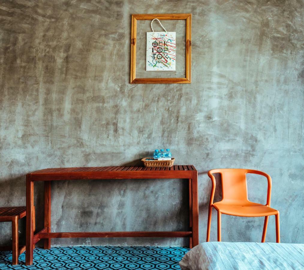 Mao Phasok Riverside Guesthouse Luang Prabang Exterior photo